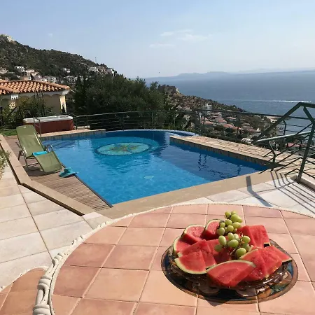 Villa Victoria, With Breathtaking Panoramic Views