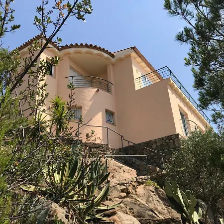 Villa Victoria, With Breathtaking Panoramic Views