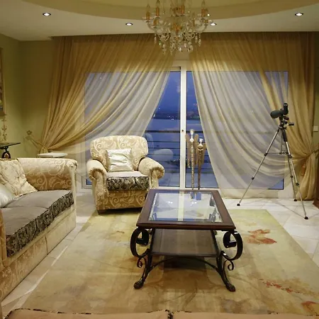 Victoria, With Breathtaking Panoramic Views Villa Rosas