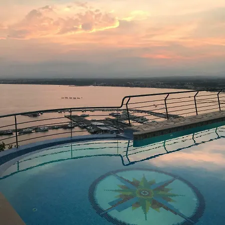 Victoria, With Breathtaking Panoramic Views Villa Rosas